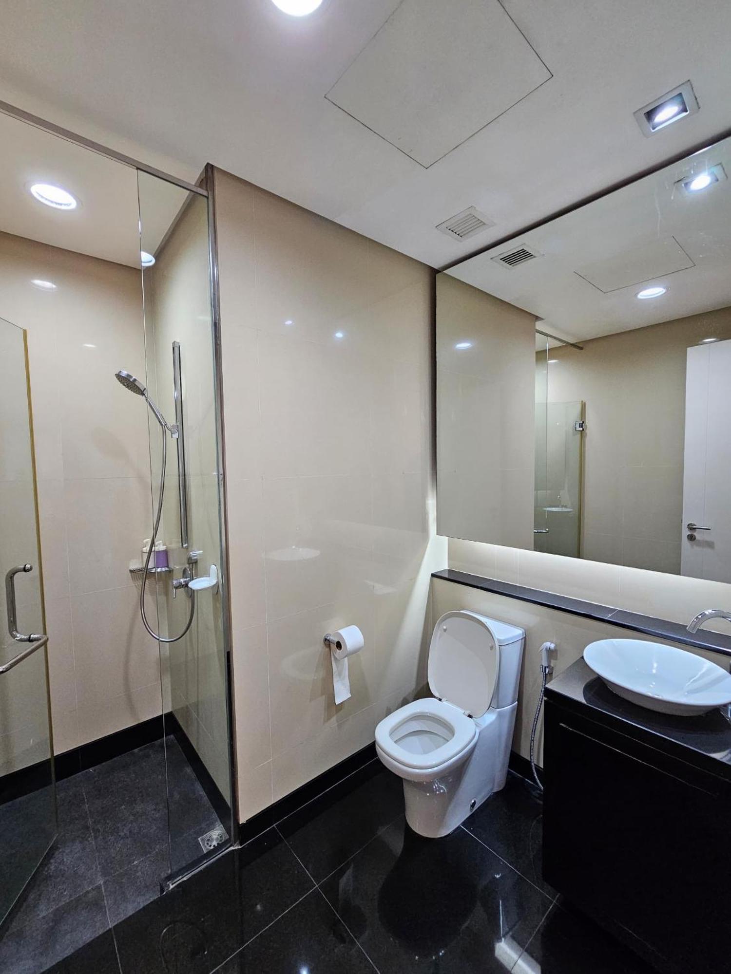 St Mary Klcc 3br6pax Twin Towers View