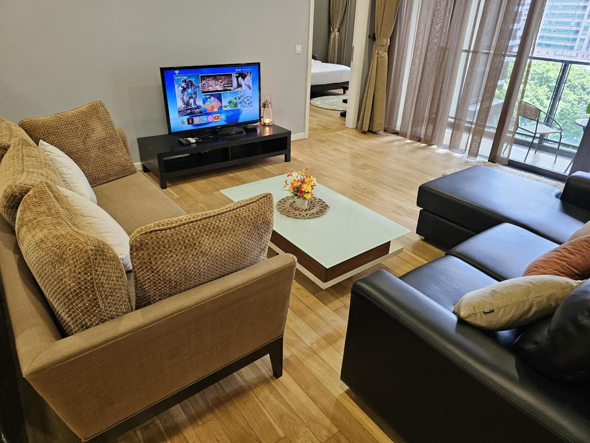Pangsapuri St Mary Klcc 3br6pax Twin Towers View *