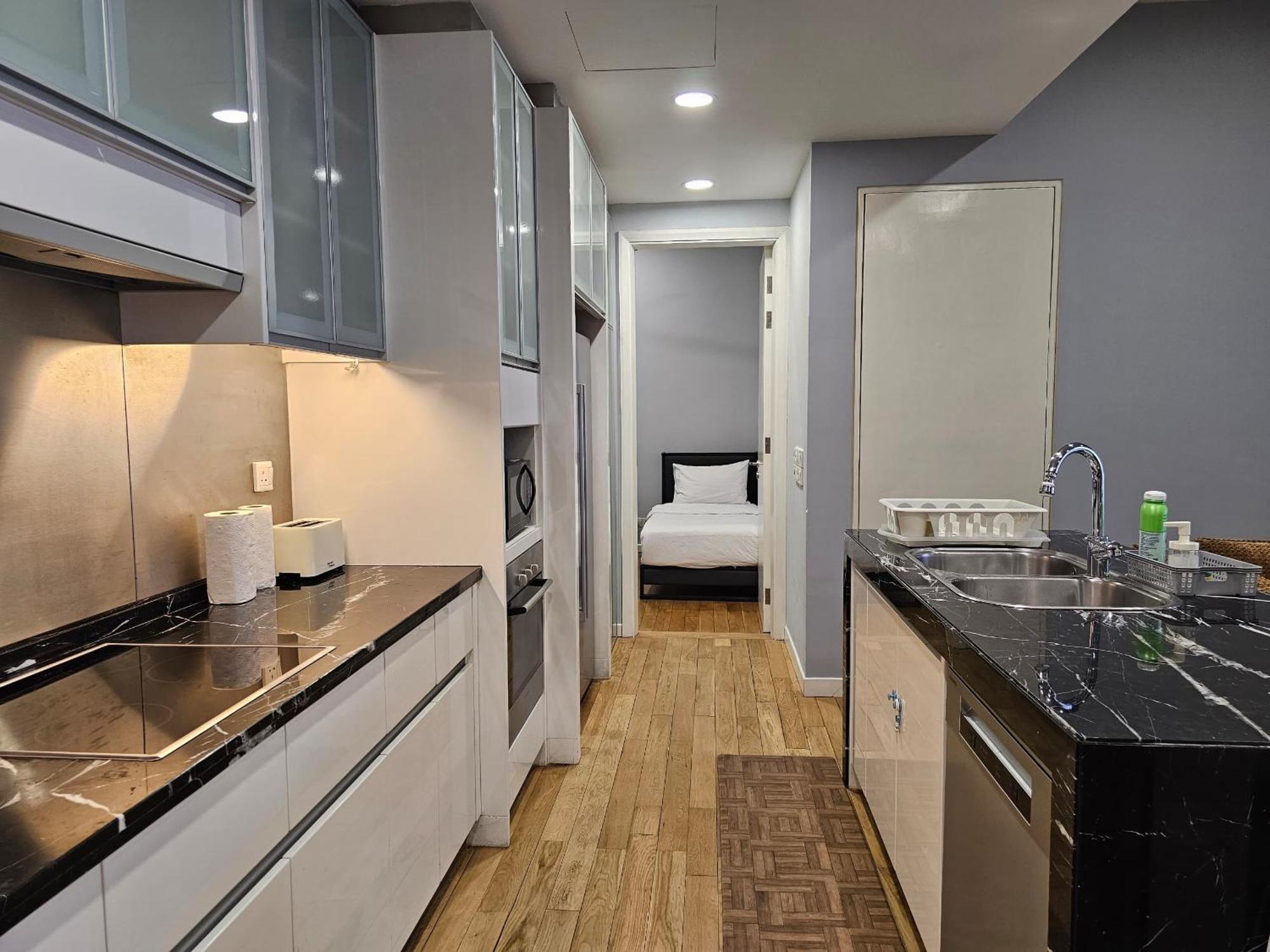 Pangsapuri St Mary Klcc 3br6pax Twin Towers View